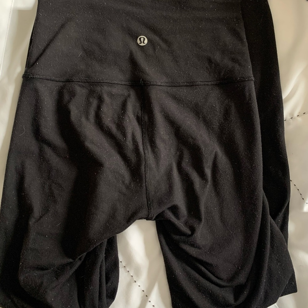 Lululemon Wunder Under Leggings size 2